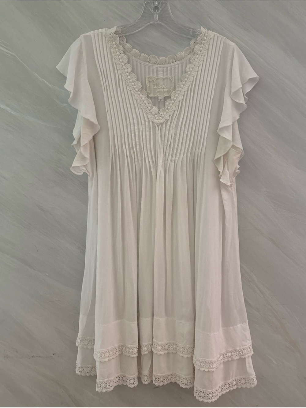 Love Johnny Was L “Kennedy” White V-Neck Flutter Sleeve Tiered Dress Boho